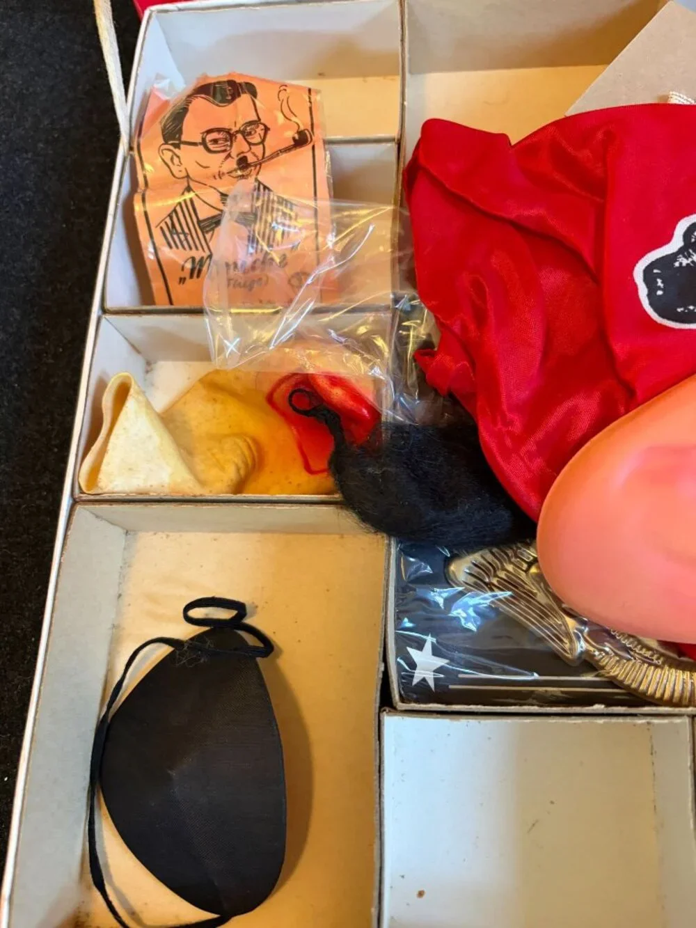 Rare Vintage Creative Playthings Disguise Kit Princeton New Jersey